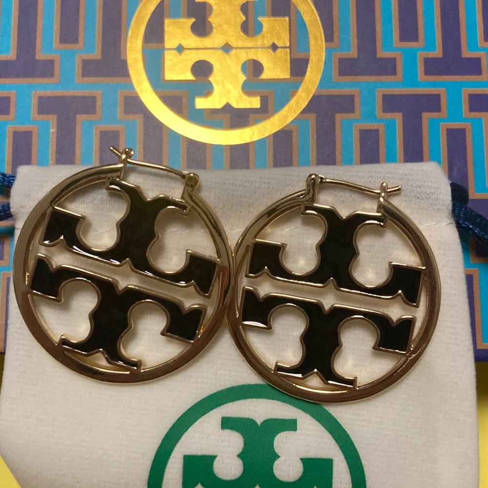 Tory Burch Gold Hoop Earrings with Black Enamel Logo - Picture 2 of 5